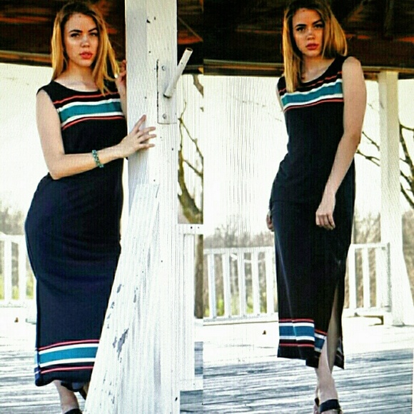 New Arrival.. POCKET MAXI DRESS - Picture 2 of 7